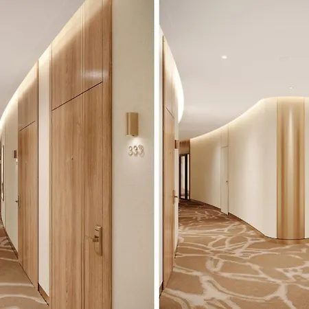 Hotel Livingston Grand & 5*